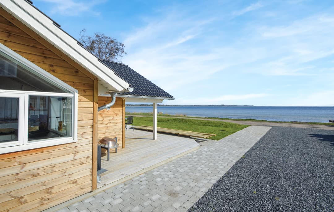 Strandvejen Grønninghoved 23A, Grønninghoved, 6093 Sjølund, billede 1 af 8