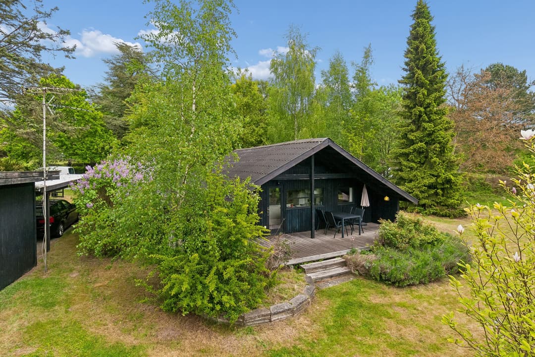 CHARMERENDE A-HUS TIL ROLIGE WEEKENDER OG FERIEAFSLAPNING, billede 1 af 8