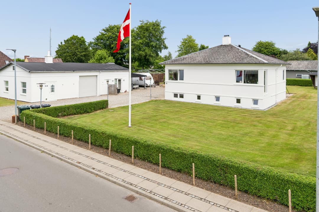 PLADS TIL UDELIV, HOBBY OG FAMILIENS HVERDAG, billede 1 af 8