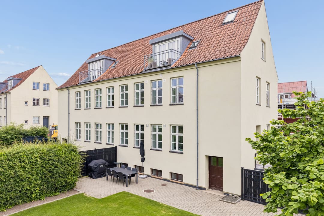 KLASSISK KARAKTER OG MODERNE BEKVEMMELIGHEDER, billede 1 af 8